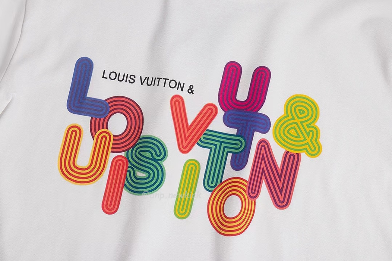 Louis Vuitton Colorful Letter Printed Short Sleeves T Shirt (6) - newkick.org
